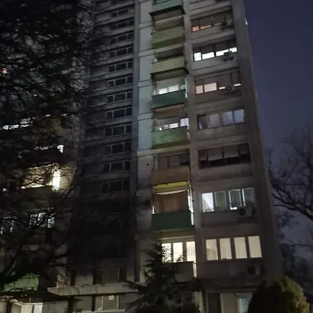 A Small Paradise דירה סקופיה