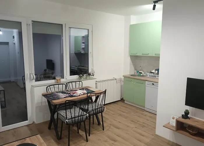 A Small Paradise Apartment